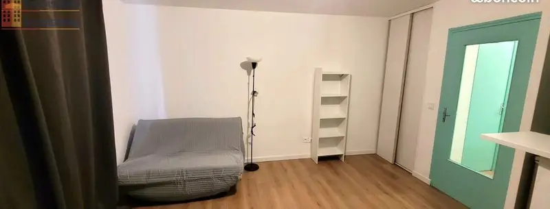 Studio meublé 28m² Reims 51100 - Rénové, grand espace - Photo 2