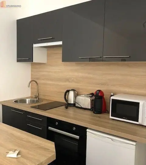 Studio meublé 20m² Reims 51100 - Cour privée, meublé - Photo 4