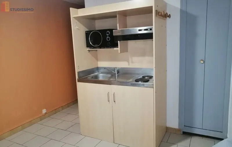 Studio meublé 16m² Épernay - Toutes charges comprises - Photo 1