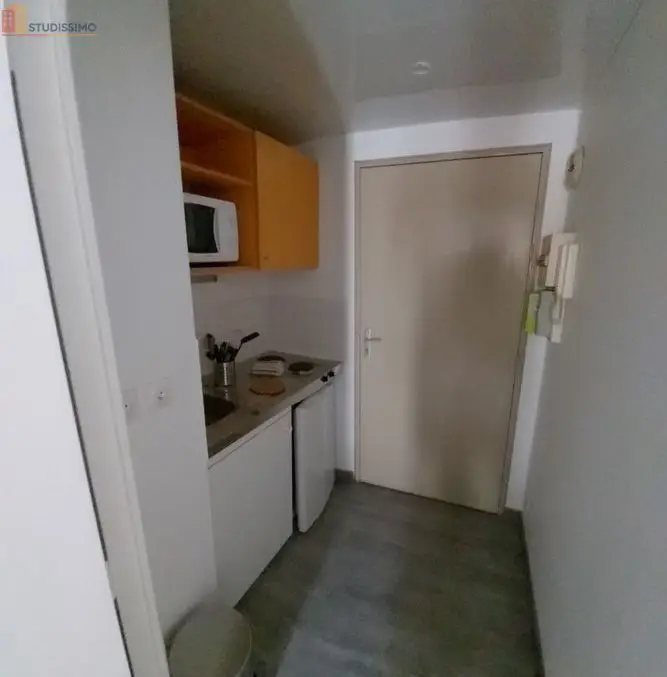 Studio meublé 18m² Reims 51100 - Proche IUT, meublé - Photo 1