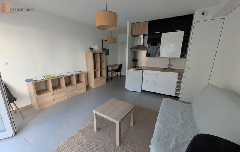Studio meublé 24m² Reims centre - Résidence BBC, lumineux - Photo 6