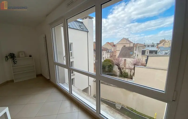 Studio meublé 30m² Reims centre - Lumineux, 3e étage - Photo 5