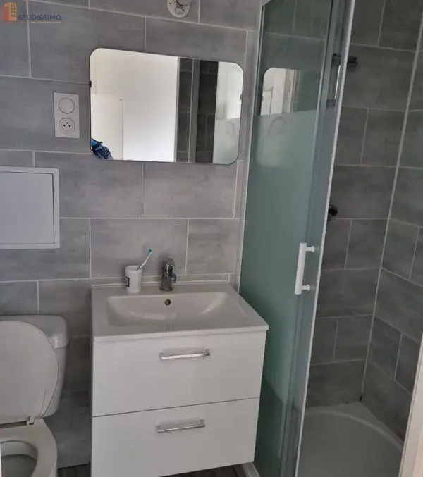 Studio 22m² Reims 51100 - Proche CHU - Photo 2