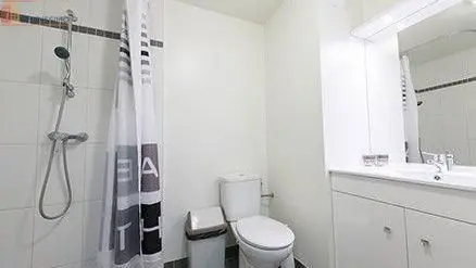 Studio 17m² Reims centre - Résidence sécurisée, meublé - Photo 4