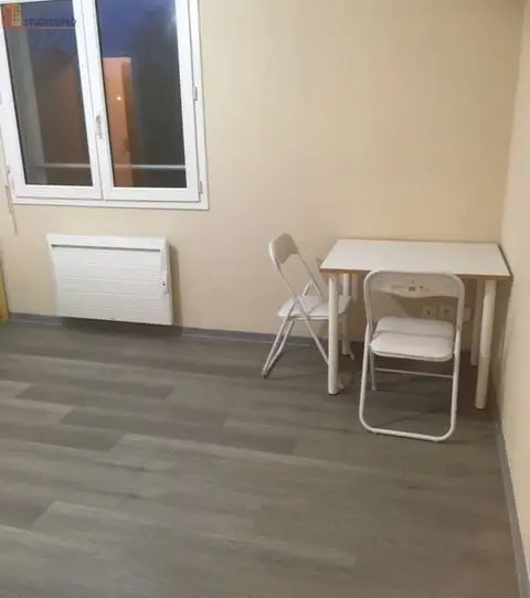 Studio meublé 24m² Reims 51100 - Meublé, fibre - Photo 2