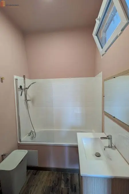 Studio meublé 30m² Reims 51100 - Grand, lumineux - Photo 1
