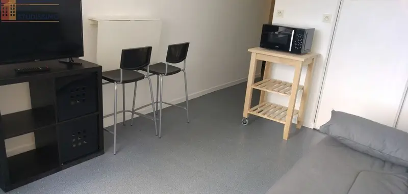Studio 21m² Reims 51100 - Meublé, proche centre - Photo 2