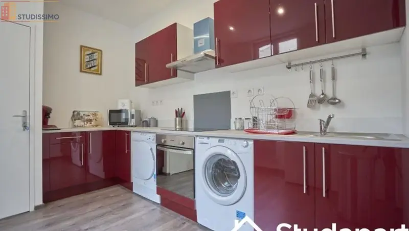 Studio meublé 13m² Reims - Lumineux, au 1er étage - Photo 1