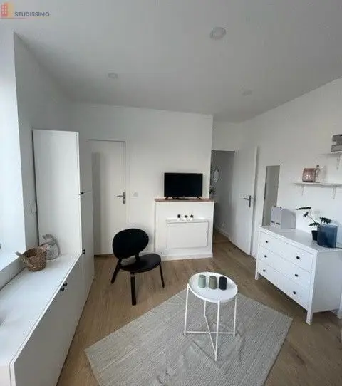 Studio meublé 24m² Reims 51100 - Meublé, secteur Saint-Marceaux - Photo 4
