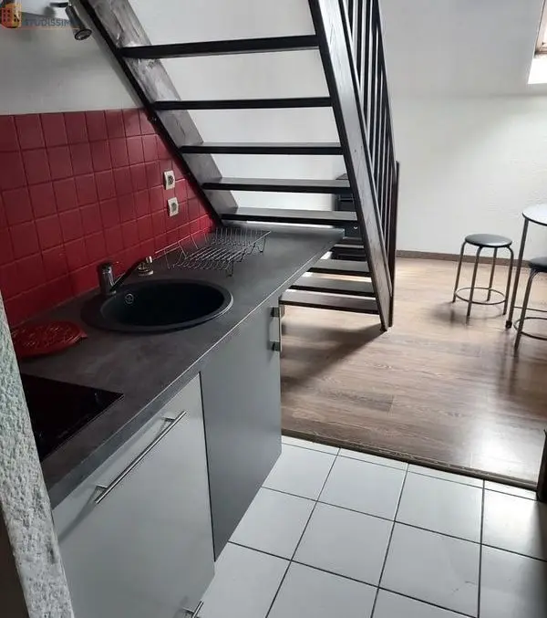 Studio 28m² Reims 51100 - Meublé, lumineux - Photo 1