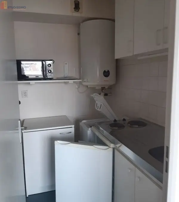 Studio 33m² Reims centre - Meublé, 5e étage - Photo 2