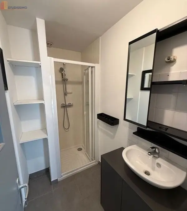 Studio 35m² Laval 53000 - Photo 4