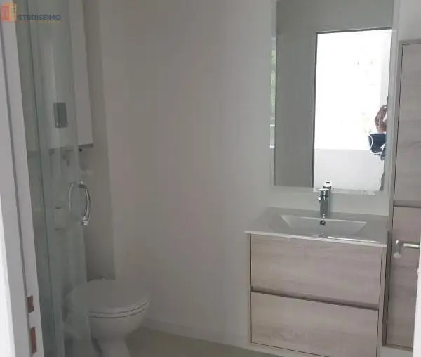 Studio 30m² Laval - Meublé, lumineux - Photo 3