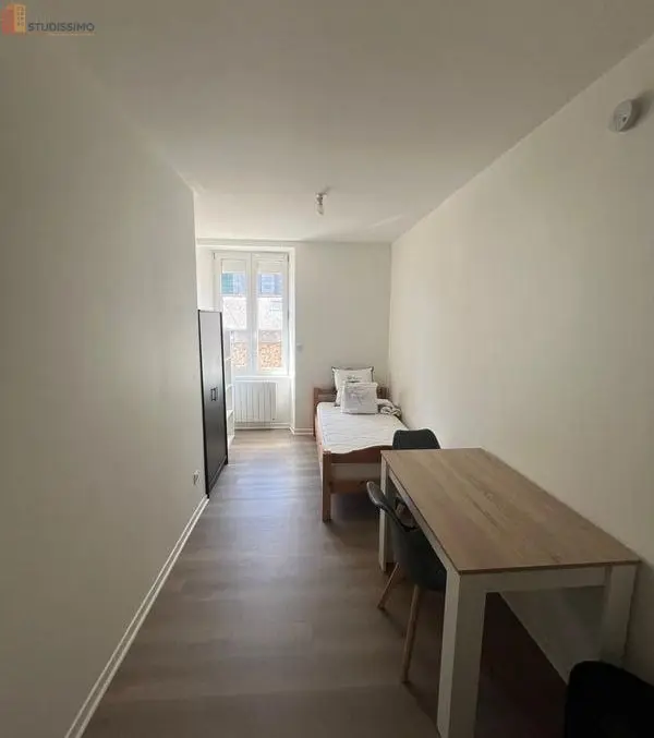 Studio meublé 19m² Laval - Refait à neuf, proche gare - Photo 2