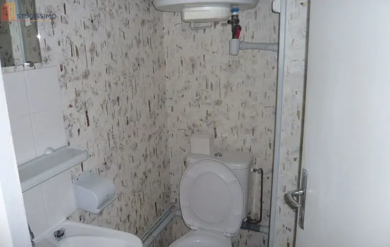 Studio meublé 21m² Laval 53000 - Meublé, 2e étage - Photo 1