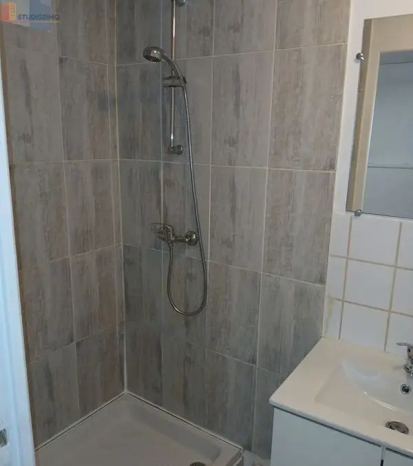 Studio 24m² Mayenne centre - Calme - Photo 1