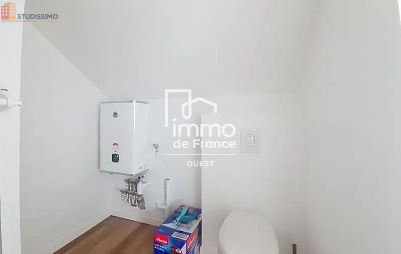 Studio meublé 37m² Évron - Lumineux, 3e étage - Photo 5