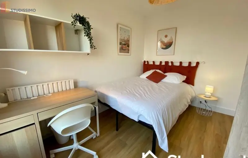Studio meublé 10m² Laval centre - Meublé, DPE D - Photo 1