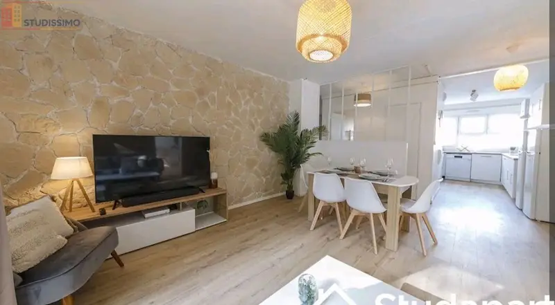 Studio meublé 12m² Laval - Calme, lumineux - Photo 2