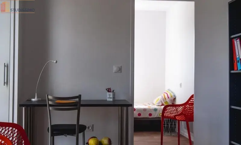 Studio meublé 26m² Laval 53000 - Meublé, DPE B - Photo 3