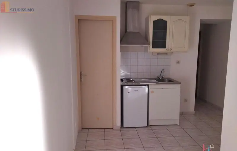 Studio 17m² Mayenne 53100 - Photo 1