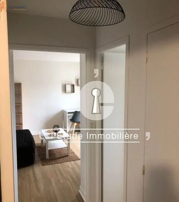 Studio 22m² Laval - Meublé, étage 2/3 - Photo 2