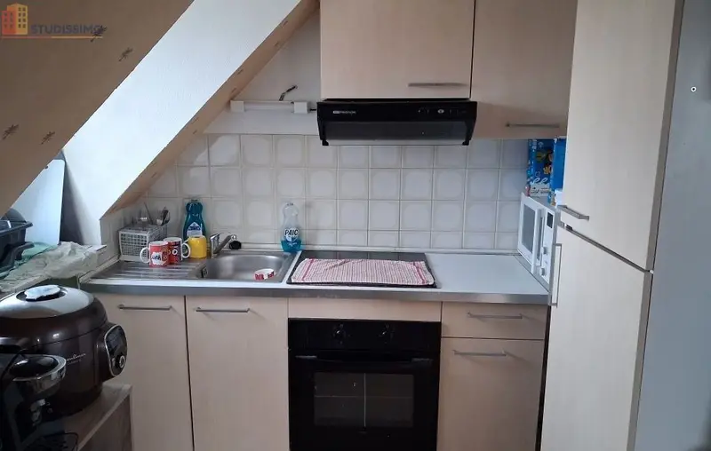 Studio meublé 35m² Laval 53000 - Meublé, dernier étage - Photo 1