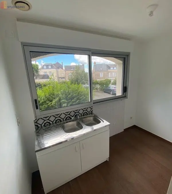 Studio 34m² Mayenne 53100 - Entièrement rénové - Photo 1