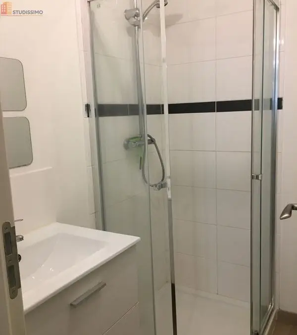 Studio meublé 24m² Laval - Meublé, lumineux - Photo 2