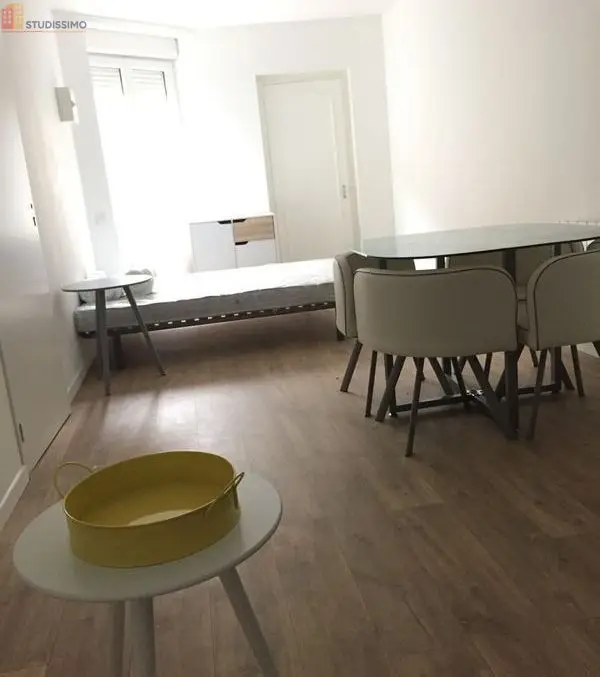 Studio meublé 24m² Laval - Meublé, lumineux - Photo 1