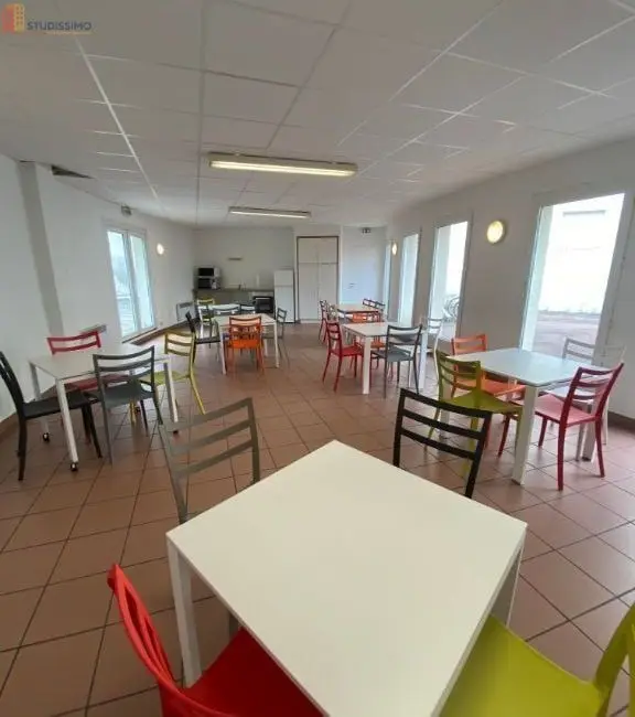 Studio meublé 18m² Nancy 54000 - Meublé, 2e étage - Photo 9