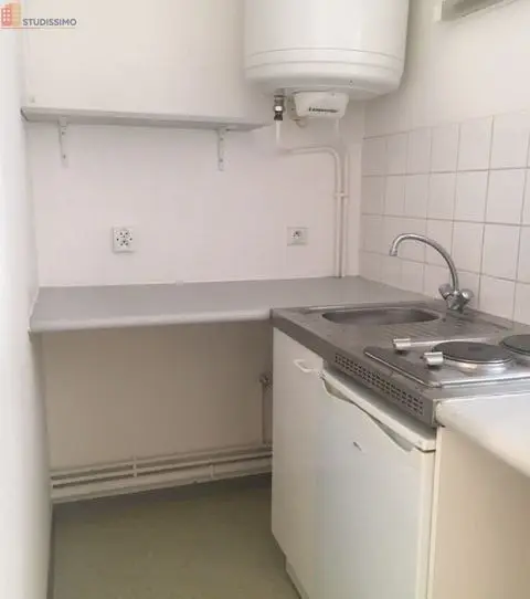 Studio meublé 18m² Nancy 54000 - Meublé, 2e étage - Photo 2