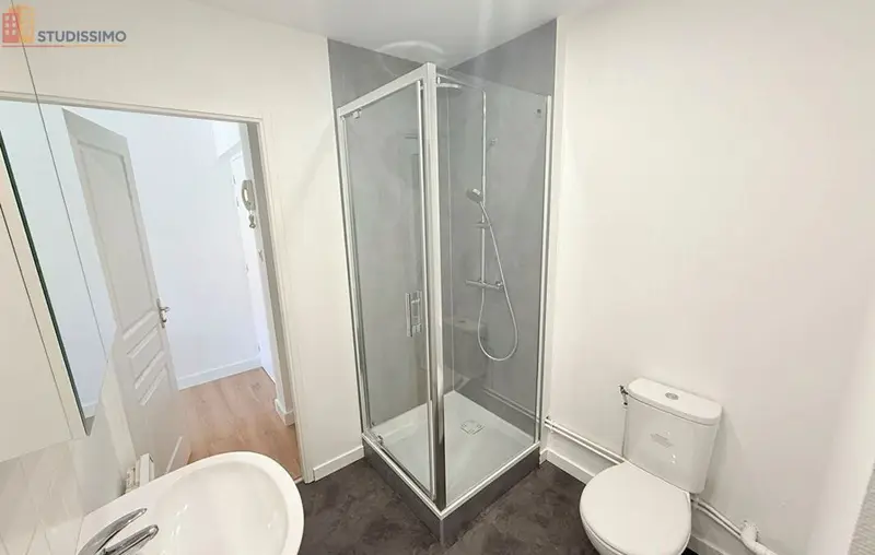 Studio 19m² Nancy 54000 - 4e étage, lumineux - Photo 1