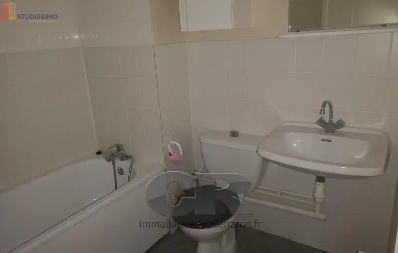 Studio 32m² Vandoeuvre-lès-Nancy - 2e étage - Photo 2