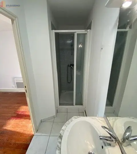 Studio 25m² Nancy 54000 - 3e étage, lumineux - Photo 1