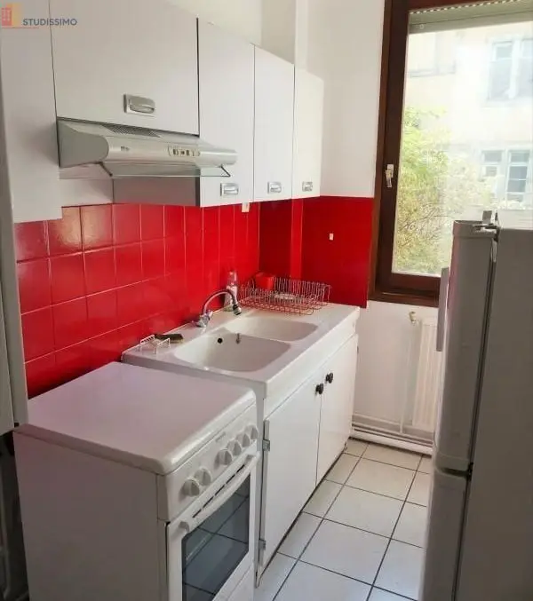Studio 33m² Nancy 54000 - Triplex, charme atypique - Photo 4