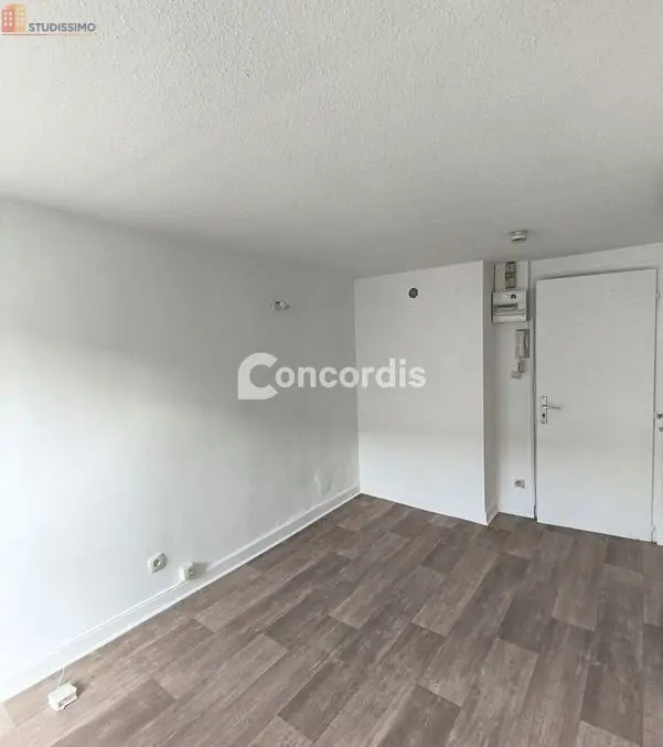 Studio 15m² Nancy 54000 - Photo 3