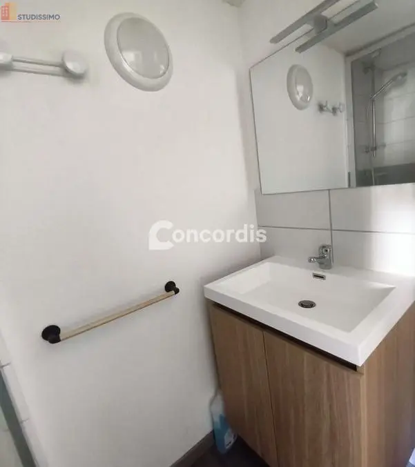 Studio meublé 16m² Nancy 54000 - Meublé, DPE D - Photo 3