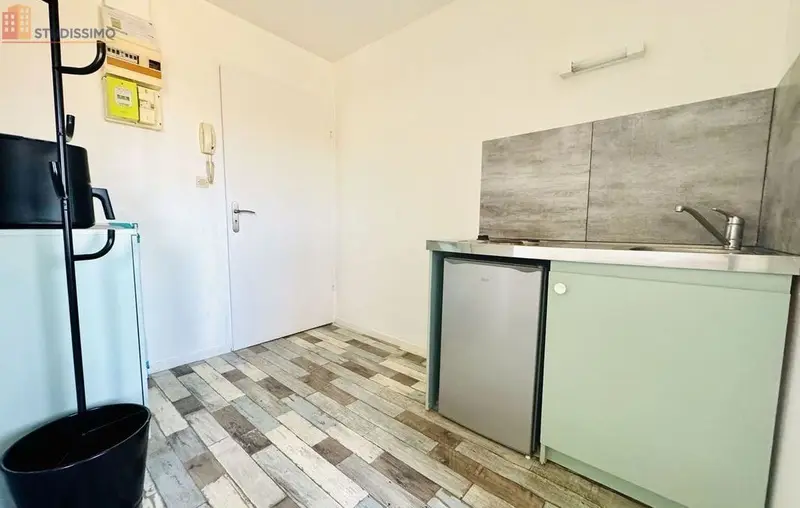 Studio meublé 17m² Longwy - Meublé, 2e étage - Photo 6