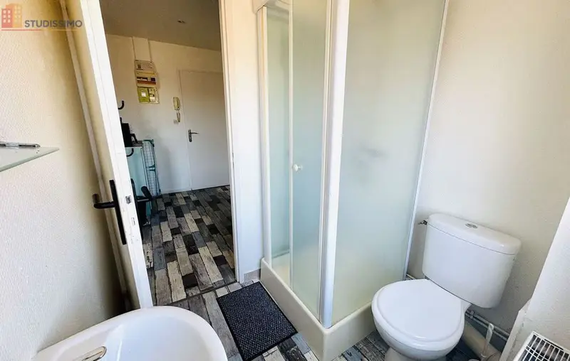 Studio meublé 17m² Longwy - Meublé, 2e étage - Photo 3