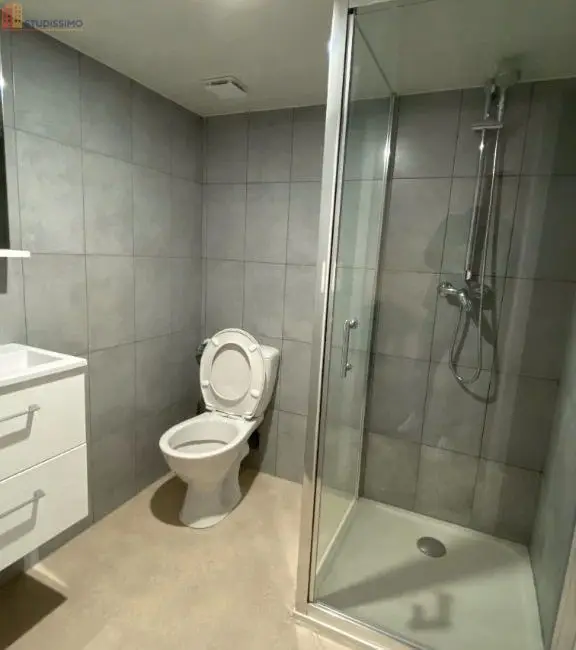 Studio meublé 16m² Nancy centre - Lumineux, 2e étage - Photo 2