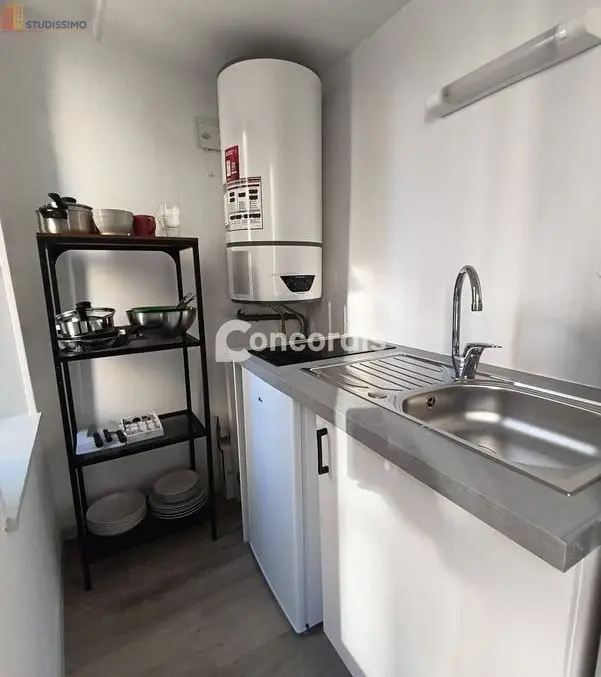 Studio meublé 21m² Nancy 54000 - Lumineux, 1er étage - Photo 4