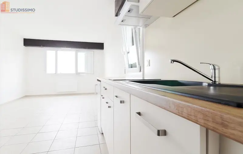 Studio 25m² Vandoeuvre-lès-Nancy - 4e étage, lumineux - Photo 4