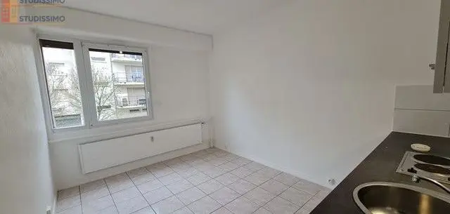 Studio 16m² Nancy 54000 - Photo 2