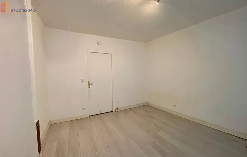 Studio 24m² Nancy centre - 2e étage, lumineux - Photo 9