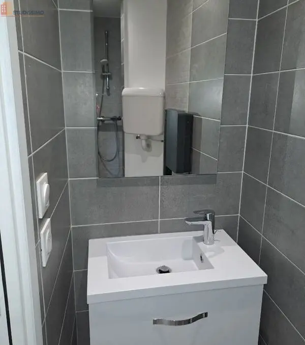 Studio 23m² Nancy 54000 - 2e étage, DPE C - Photo 3