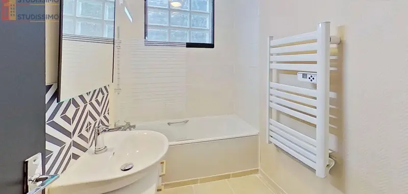 Studio meublé 29m² Nancy 54000 - Meublé, DPE D - Photo 1