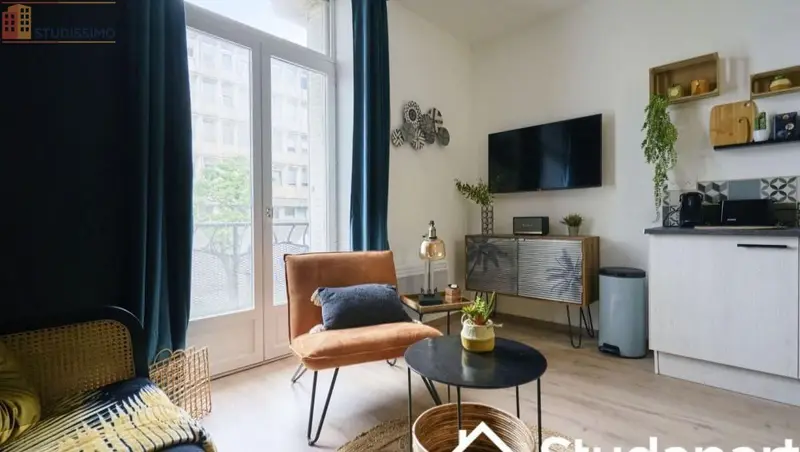 Studio 10m² Nancy 54000 - Meublé, DPE A - Photo 2