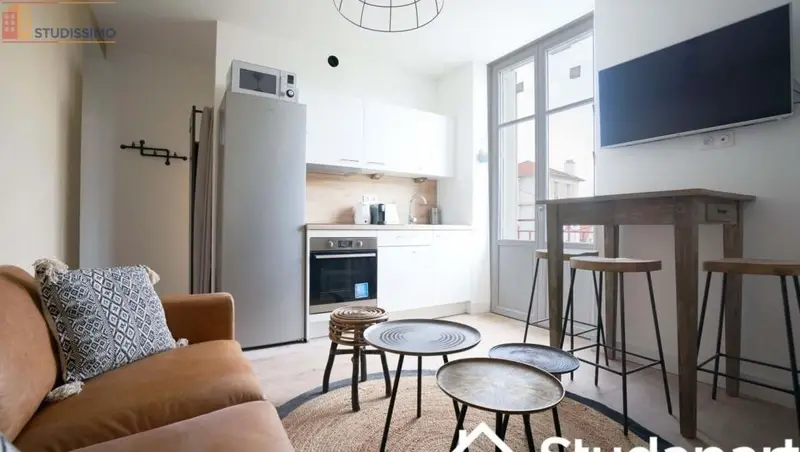 Studio meublé 11m² Nancy 54000 - Meublé, chauffage collectif - Photo 1