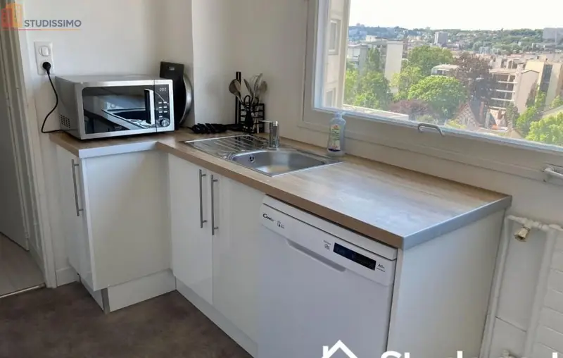Studio meublé 16m² Nancy 54000 - Étage élevé, DPE B - Photo 2
